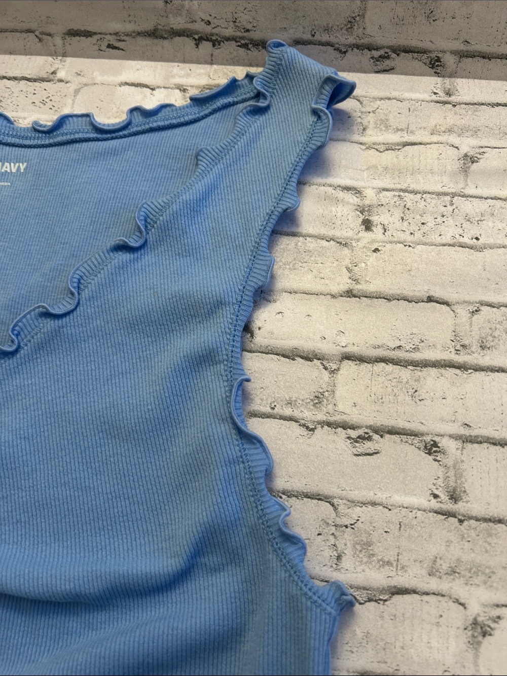 Old Navy Light Blue Ruffle-Edge Tank Top - Picture 4 of 4